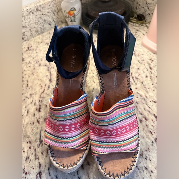 TOMS Espadrille Wedge Sandals - Picture 3 of 6